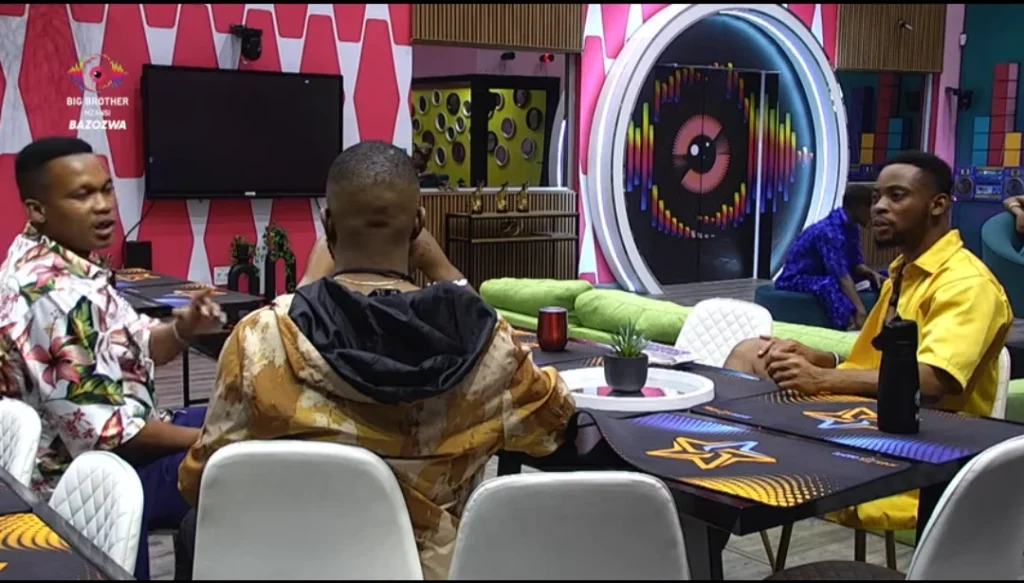 King wanda and Trixie pull strings