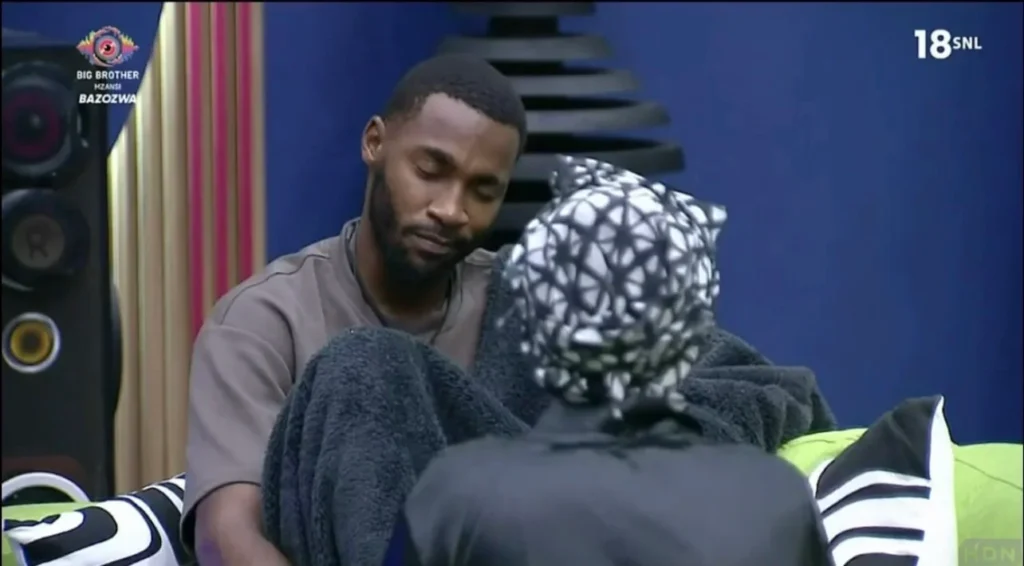 Liema talking to King wanda