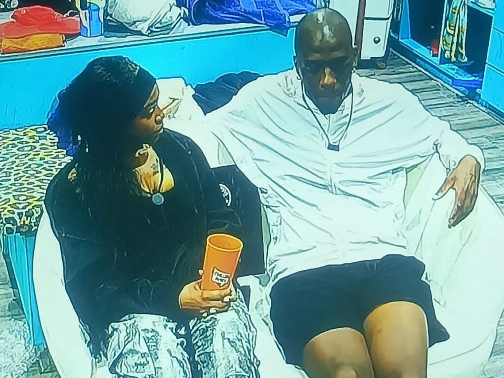 Thandeka talking to mmeli